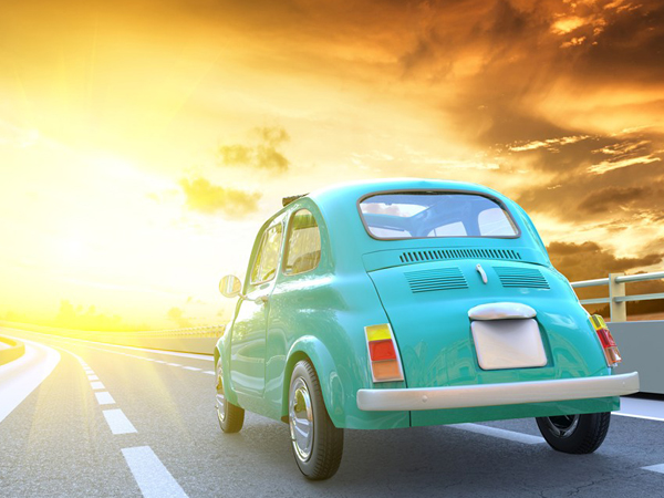 这些汽车尾标真的快把我们“逼疯”了