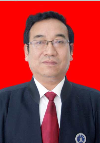 彭律师