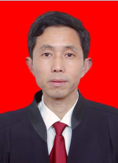 岑律师