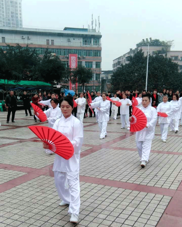 2016下期散学典礼   功夫扇表演