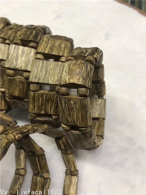 奇楠沉水手牌手串