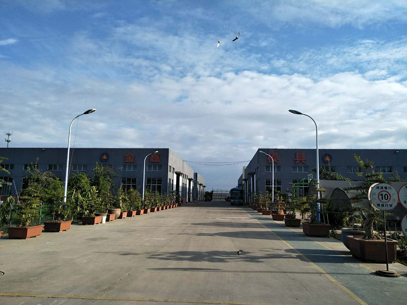 Workshop features