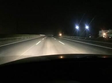 不同的道路应该怎样行驶更安全