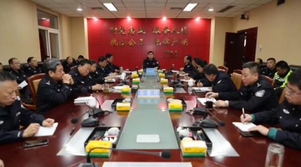 文明城市, 从文明交通开始! 文明城市, 从文明交通开始!
