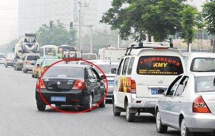 这些开车陋习一定要避免