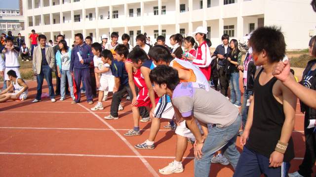 鄱阳博文中学运动会