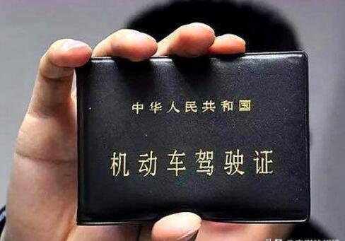 其实还有一种考试途径,可以快速拿证 其实还有一种考试途径,可以快速拿证
