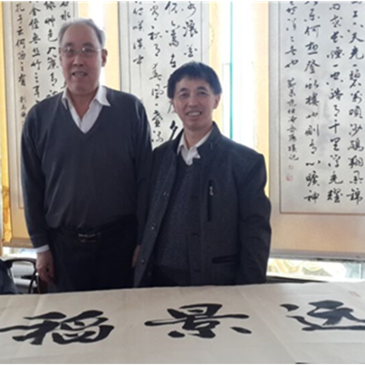 大米哥与书法家