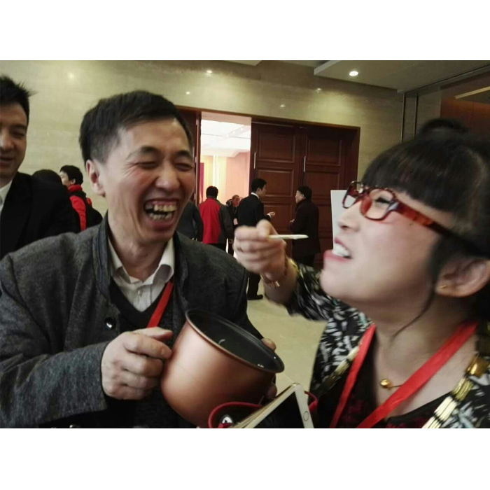 品尝有机大米