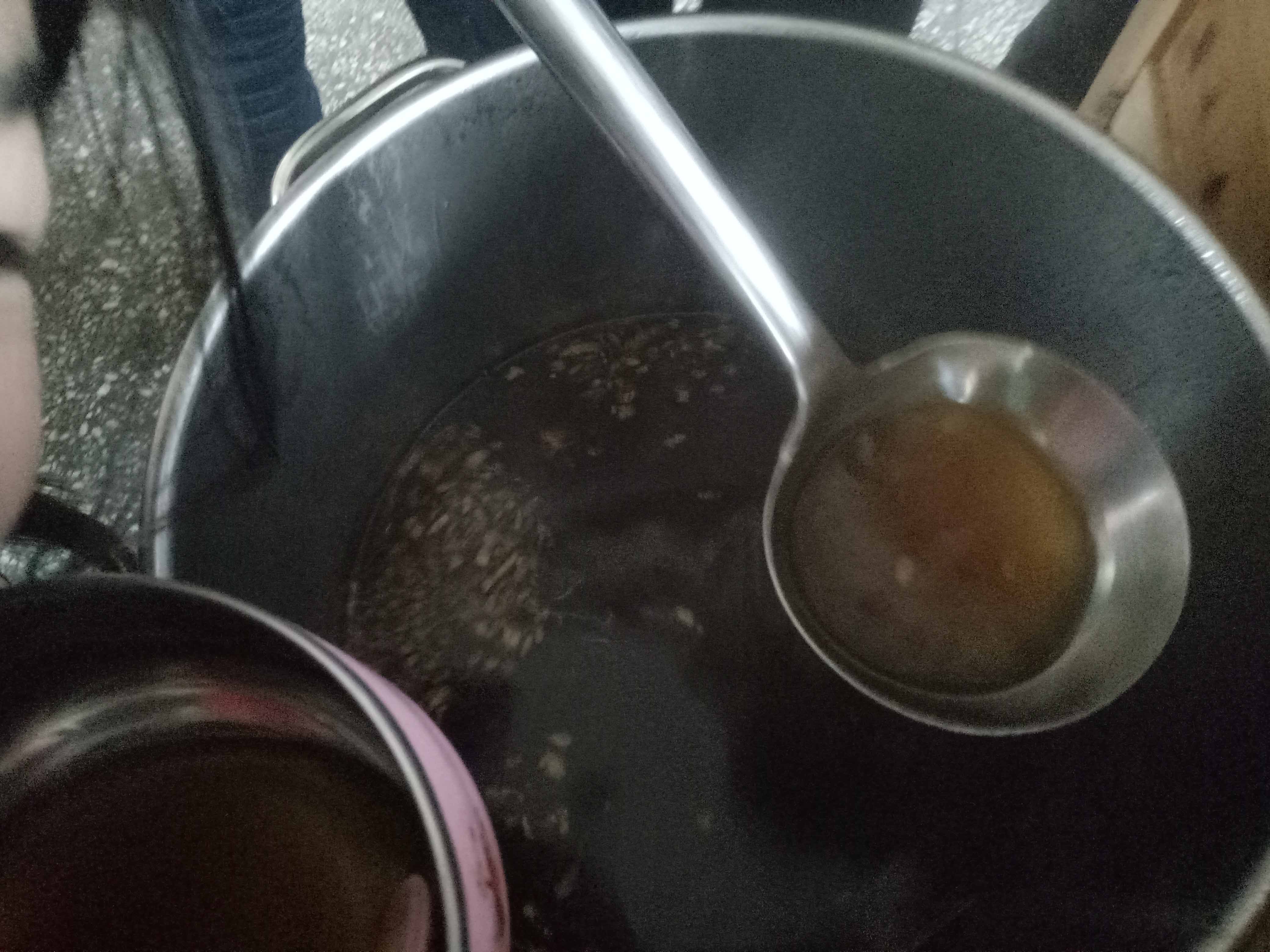 冬天熬姜汤驱寒