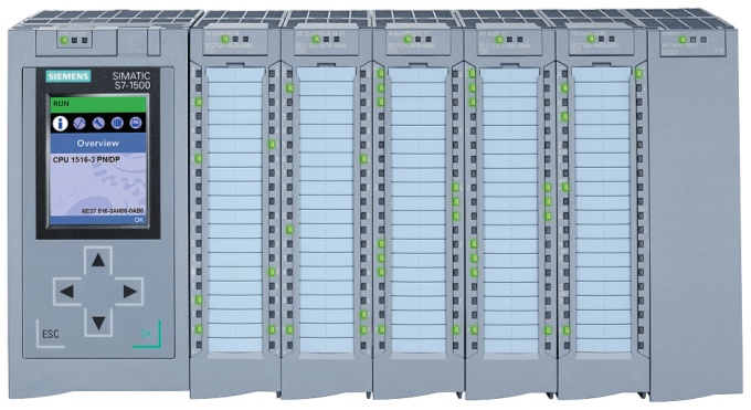 CPU 1516-3 PN DP mit IOs.JPG