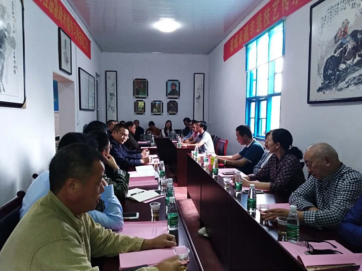 武潭镇举行瞿峰米醋非遗技艺传承与发展研讨会