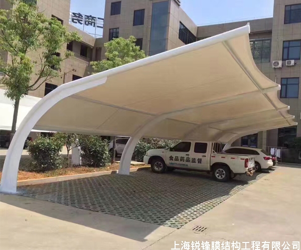 膜结构景观汽车棚