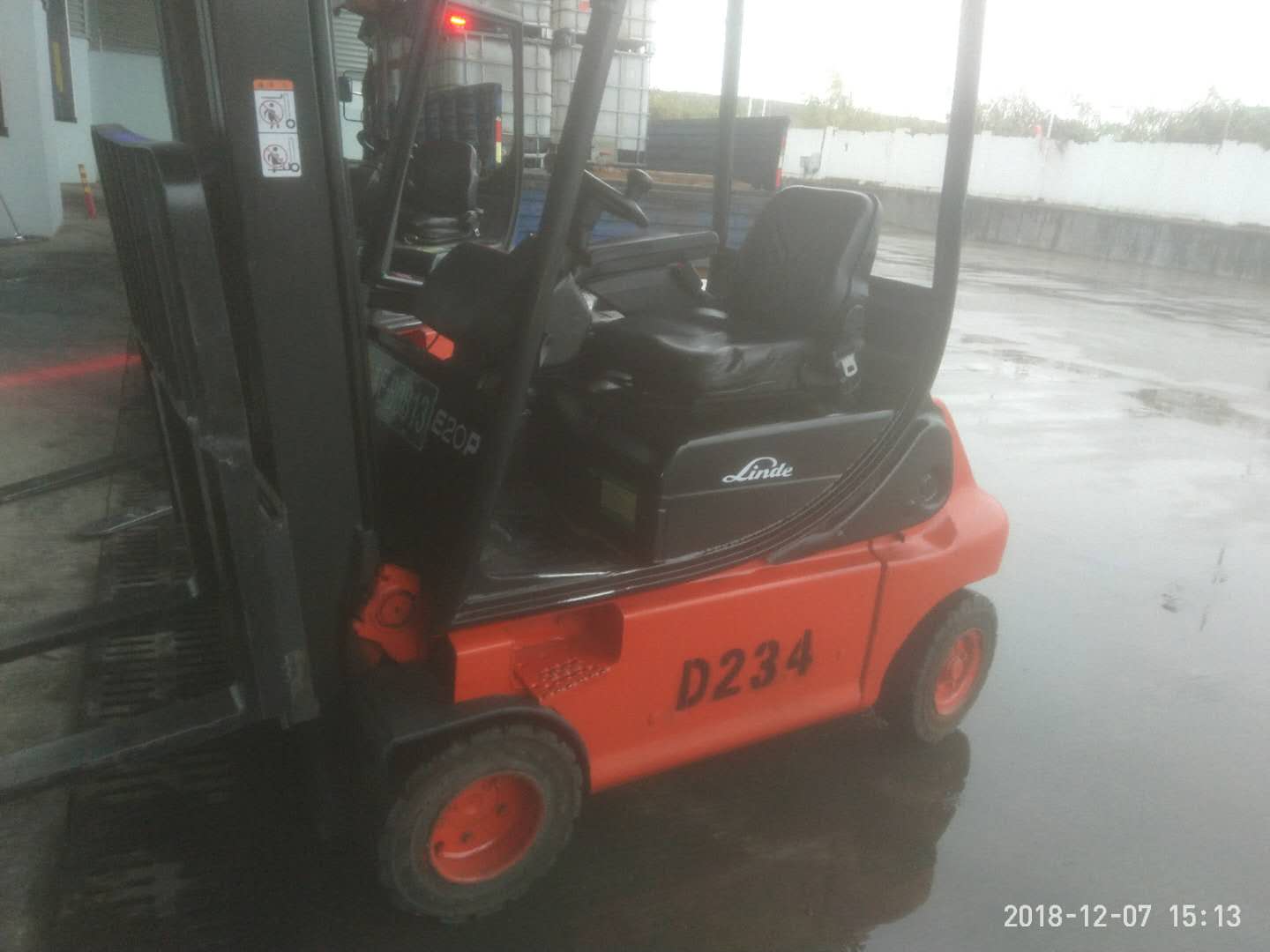 D234