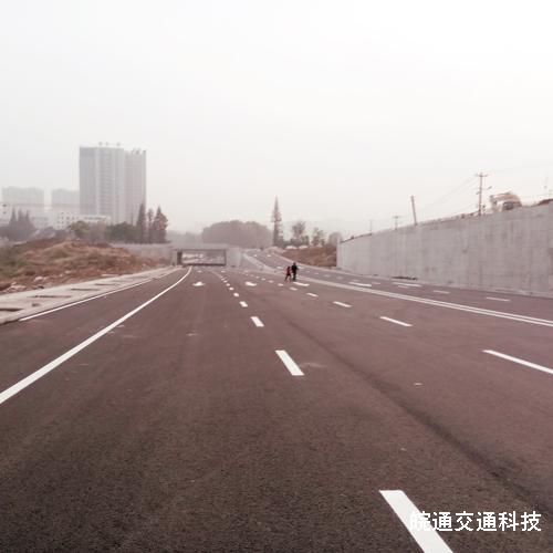 西涧路道路划线工程