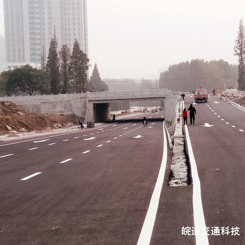 西涧路道路划线工程