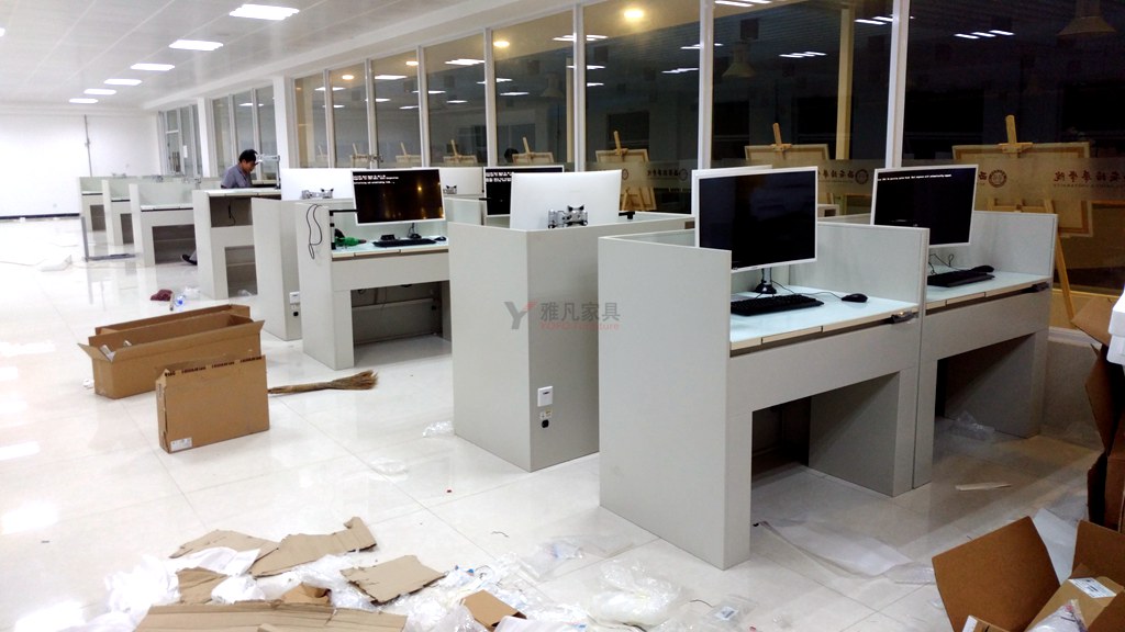 钢制家具