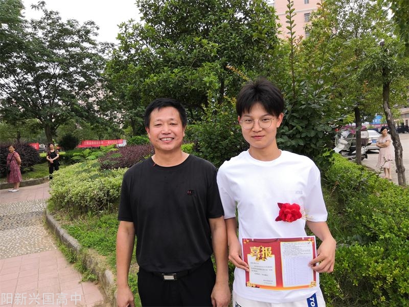 合影12.jpg