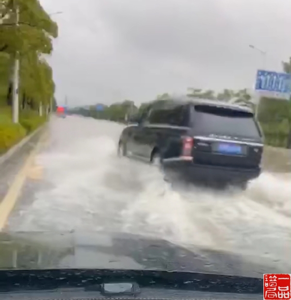 微信图片雨.jpg