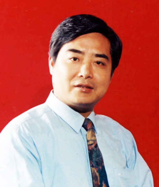 余建国