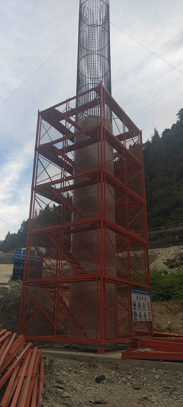 方管墩身防护平台3