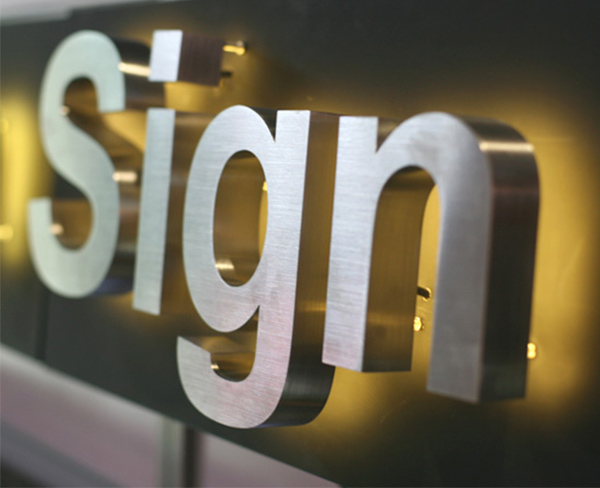 不锈钢背打光发光字-sign1.jpg