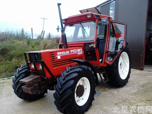 纽荷兰110-90拖拉机技术培训