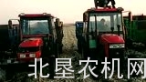 黑龙江小伙玩＂农机跑酷＂,连续飞跃数辆拖拉机