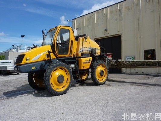 马佐蒂（Mazzotti）IBIS2500喷药机