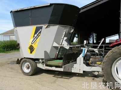 谢尔本Reynolds Powermix Pro搅拌车
