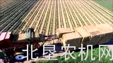 秸秆拆包机械作业