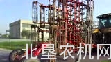 挑战者MT775E拖拉机配整地机作业