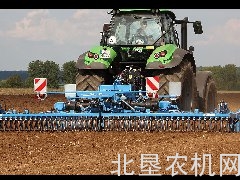 农机化司在黑龙江调研农机具共享问题