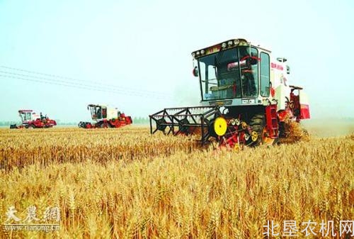 主产区机收率超98% 　市场需求促使农机加速更新换代