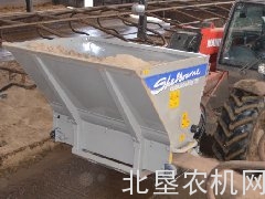 谢尔本Reynolds Cubicle Bedders撒料机