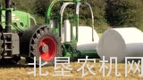 Machale公司W2020前悬高速圆捆包膜机