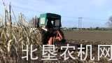 3台大卫布朗拖拉机作业