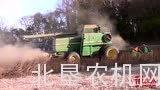 约翰迪尔8820收获机