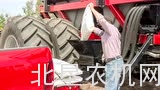 凯斯5系列精密气力式种肥箱