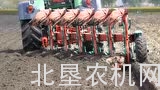 格兰2500系列翻转犁介绍