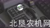 Versatile拖拉机三点悬挂操作介绍