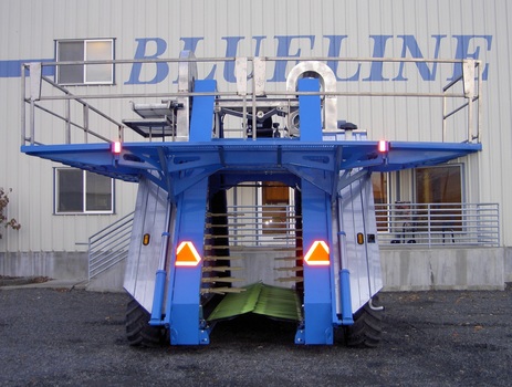 Blueline公司浆果收获机
