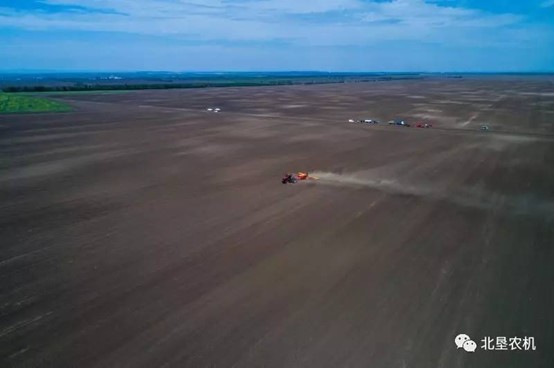 瑞典Väderstad播种机创下播种新记录，24小时播7530亩地