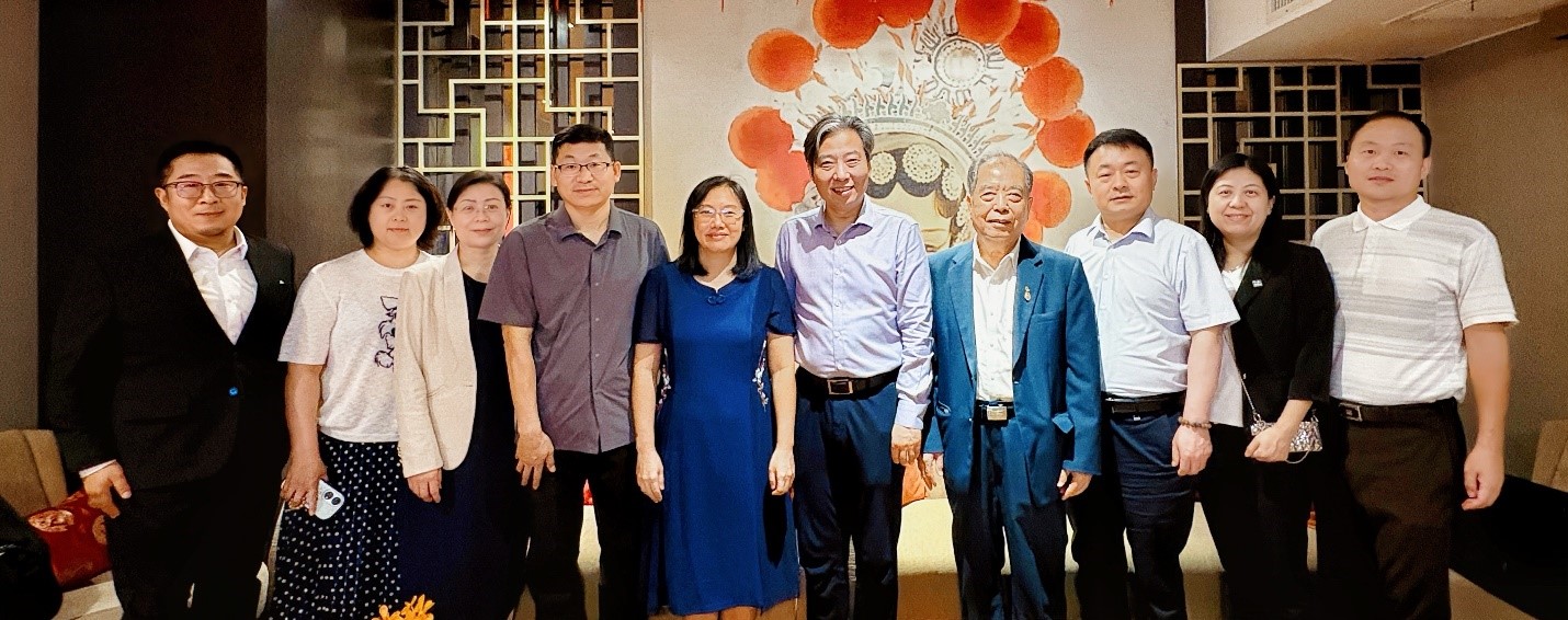 罗铁英主席与郁云峰主任一行座谈交流