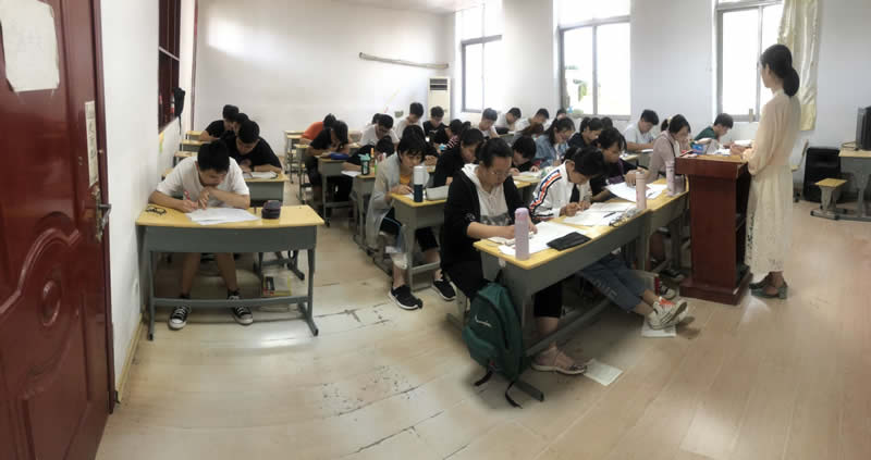 1049154144.jpg