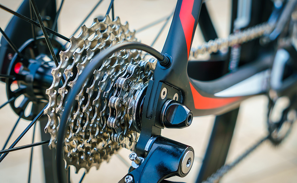 20240904155454_87921.jpg close-up-bicycle-gears.jpg