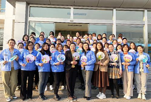 2022年孚日機械工程有限公司“春風雅趣 執扇至美”女神節團扇DIY活動圓滿召開！