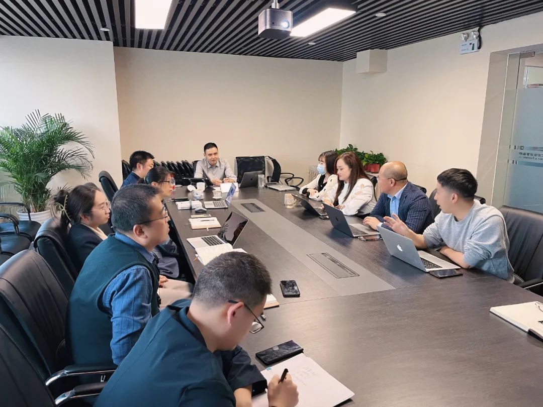 牛金鹏律师应邀莅临我所就诈骗案件辩护进行交流