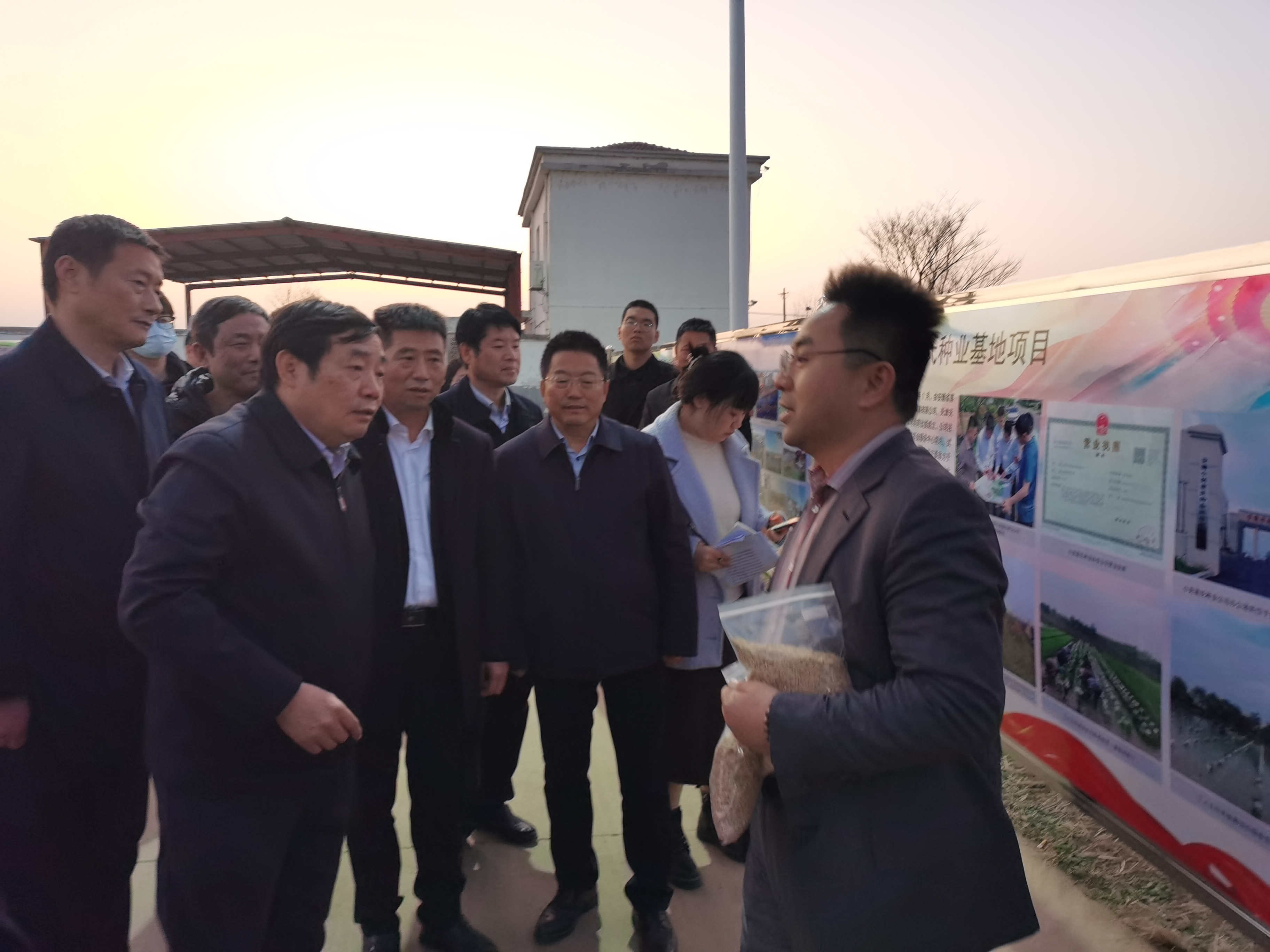 图片29.jpg