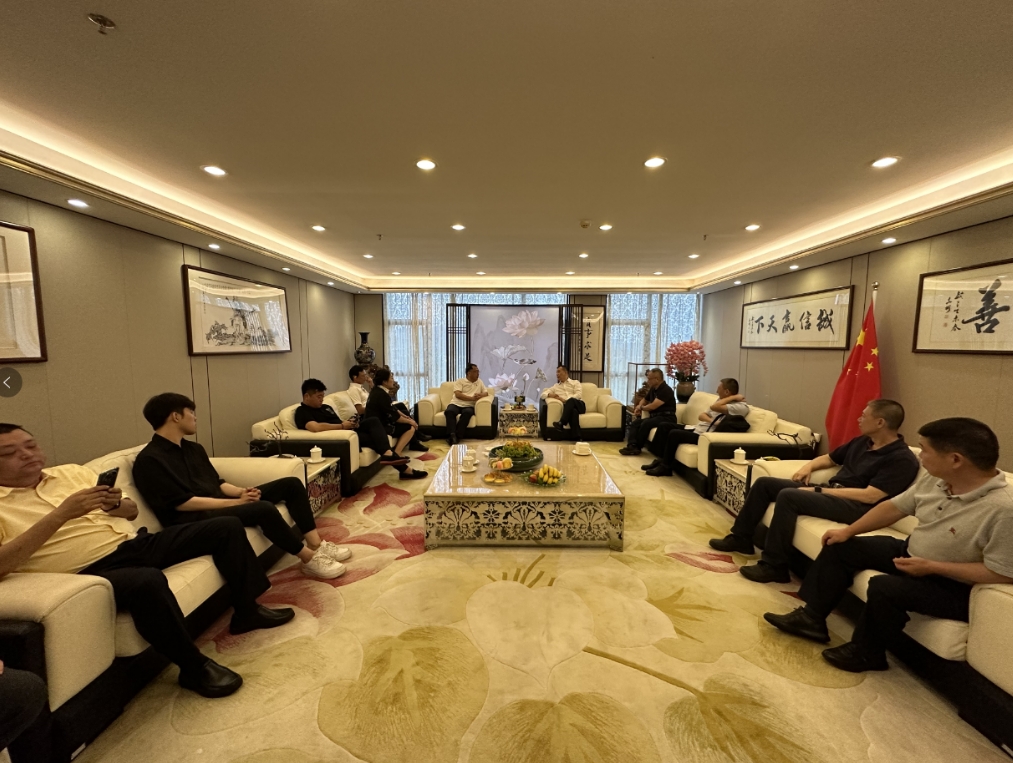 海南省政协领导及澳区委员一行莅临大中华集团，共商大湾区经济合作新篇章